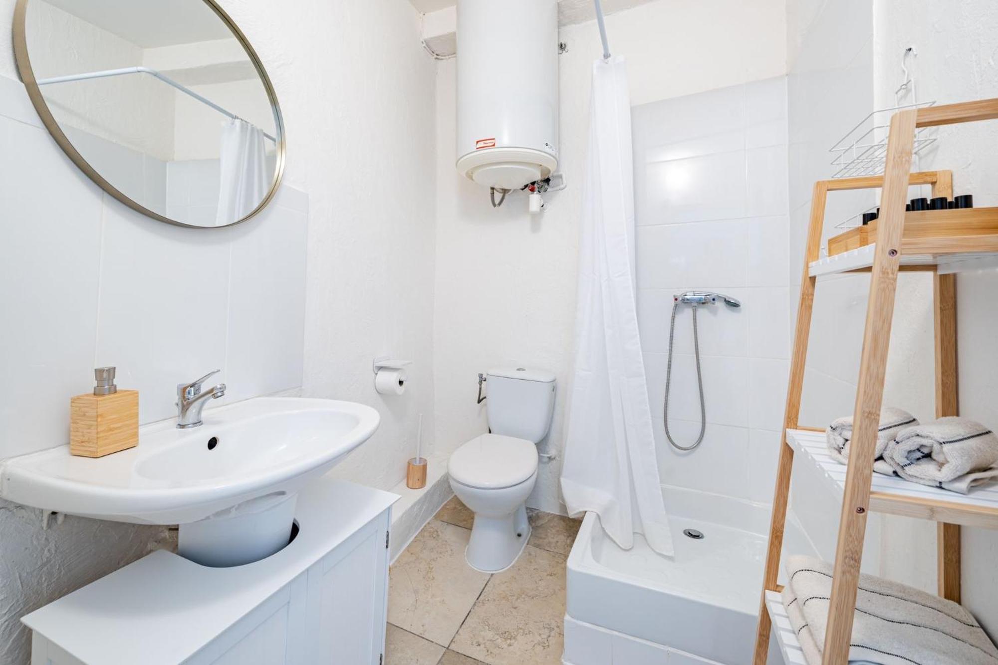 Charmant Appartement 2P Au Coeur Du Vieux Nice Dış mekan fotoğraf